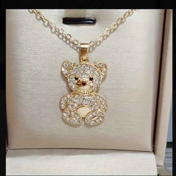 Bear Gold Necklace - Picture 3 of 3
